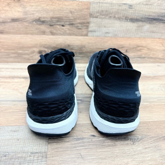 New Balance Fresh Foam 860v11 women  11 Cushioned Running Sneakers M860B11 - Picture 4 of 8